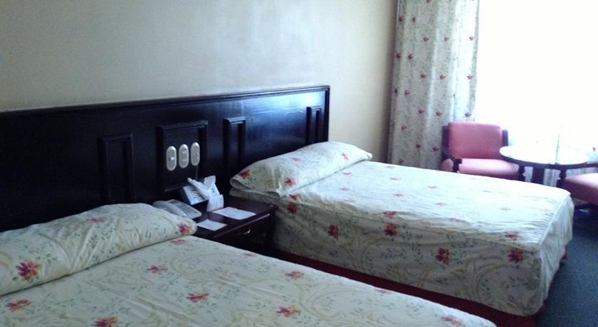 Uruapan  Hotel Real De Uruapan מראה חיצוני תמונה
