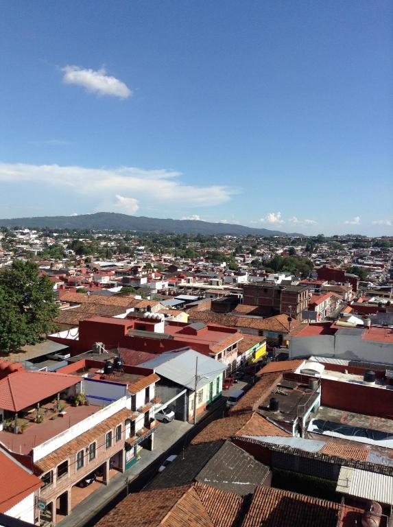 Uruapan  Hotel Real De Uruapan מראה חיצוני תמונה