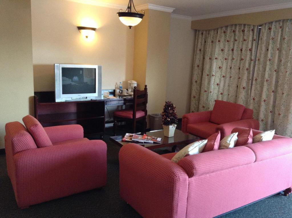 Uruapan  Hotel Real De Uruapan חדר תמונה