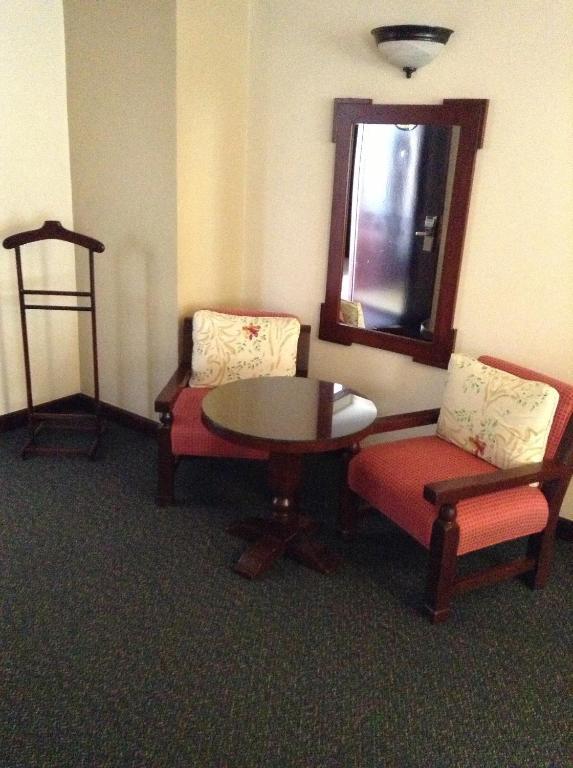 Uruapan  Hotel Real De Uruapan מראה חיצוני תמונה